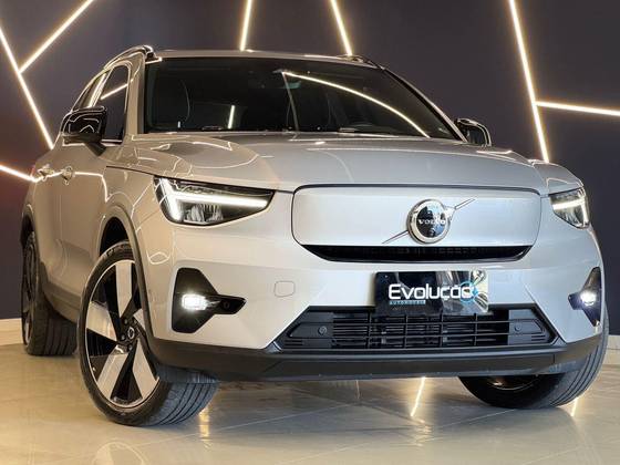 VOLVO XC40 P8 RECHARGE TWIN ELECTRIC ULTIMATE AWD